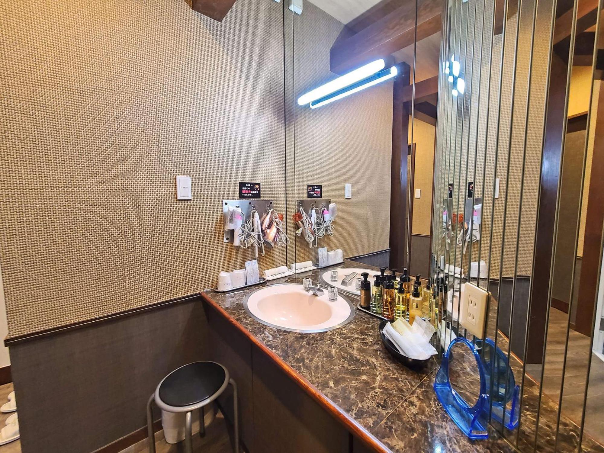 Pal Annex Katsuyama  Otel Miyakomachi Dış mekan fotoğraf